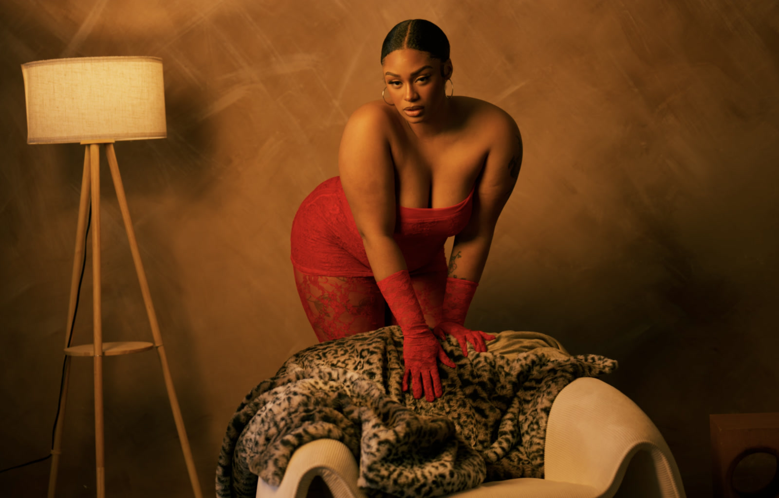 Editorial glam portrait, studio lighting